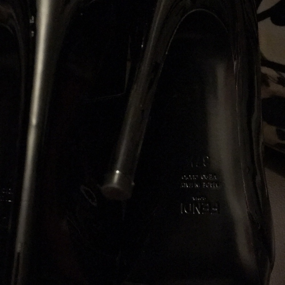 Fendi Peep Toe Shoes View 6
